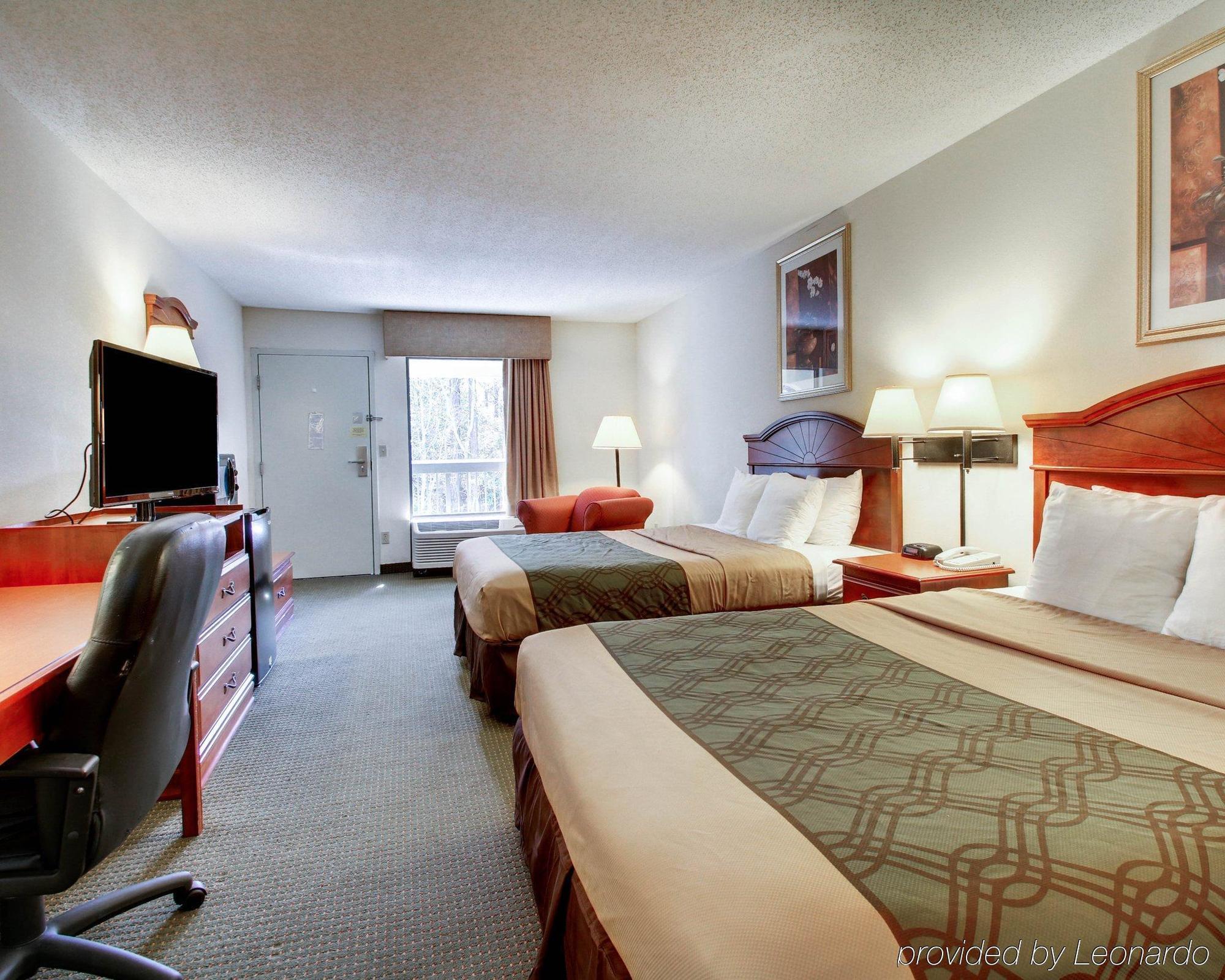 Econo Lodge Inn & Suites Gulfport Exteriér fotografie